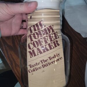 ODDY Coffee Maker with White Lid